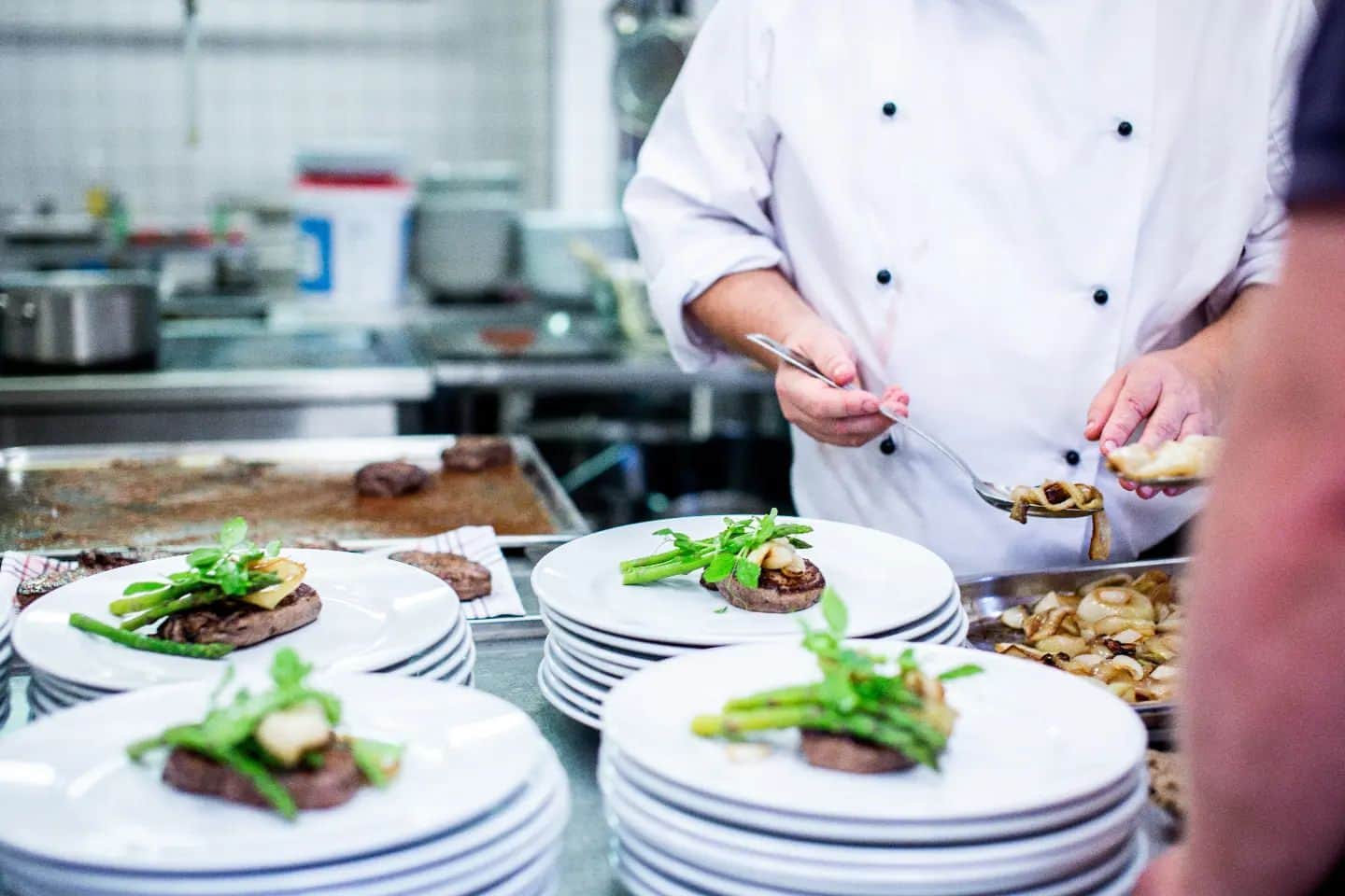 Chef Miguel Mendoza