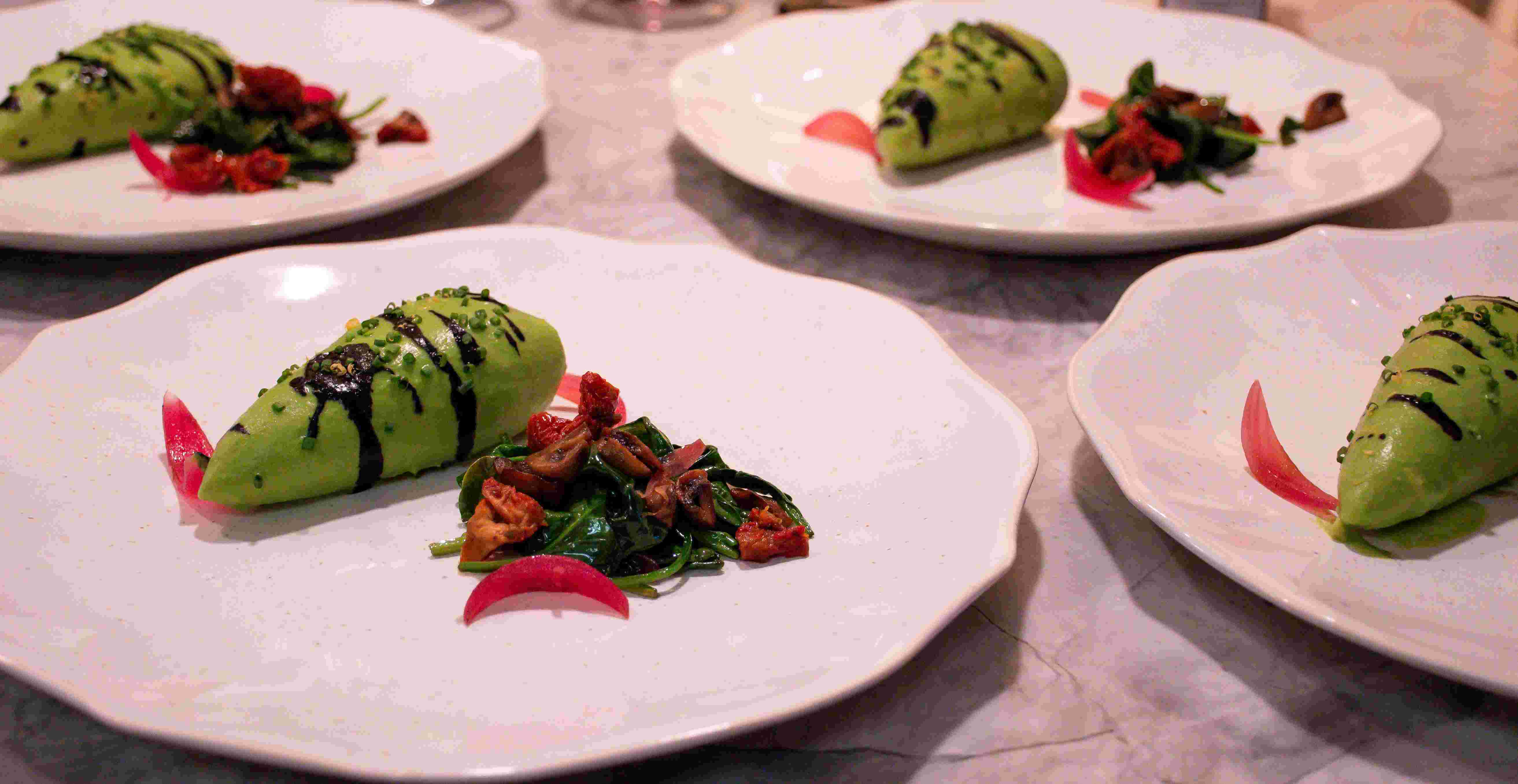 Chef Elias Holtz