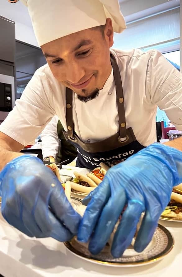 Chef Eduardo Arias