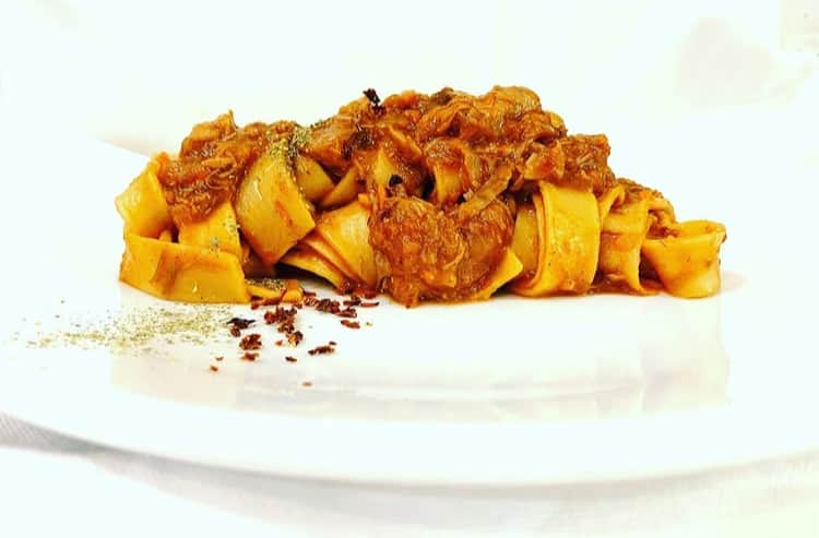 Chef Viktoria Tara