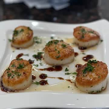 Chef Travis Pena