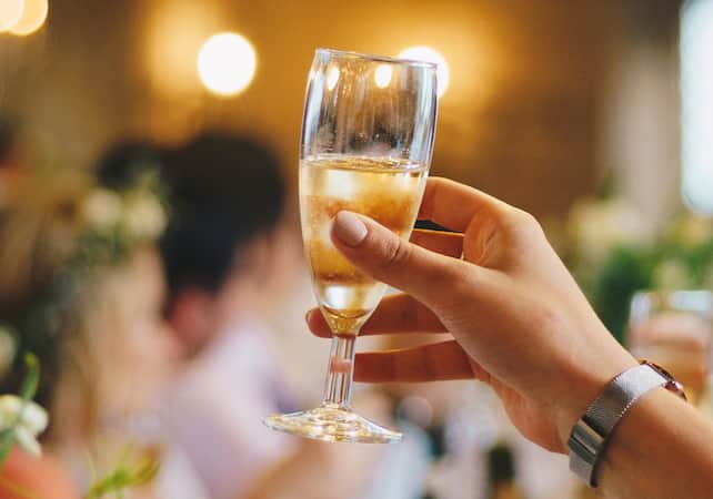 Personnalisé et Luxueux : Engagez un Chef Privé pour un Mariage Intime Inoubliable