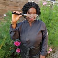 An amazing private dinner with Chef Viviane Williams
