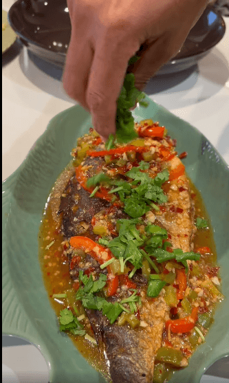 Chef Rinrada Chaigneau's picture